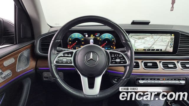 Mercedes-Benz GLE-Class 2020 — Фото 13/20