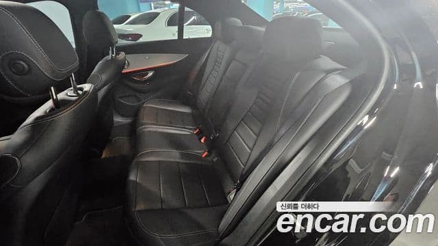 Mercedes-Benz E-Class 2020 — Şəkil 16/20