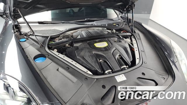 Porsche Panamera 2018 — Şəkil 2/20