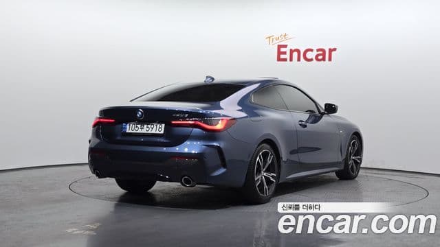 BMW 4 Series 2021 — ფოტო 18/20