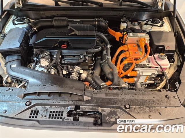 Kia K8 2023 — Şəkil 15/19