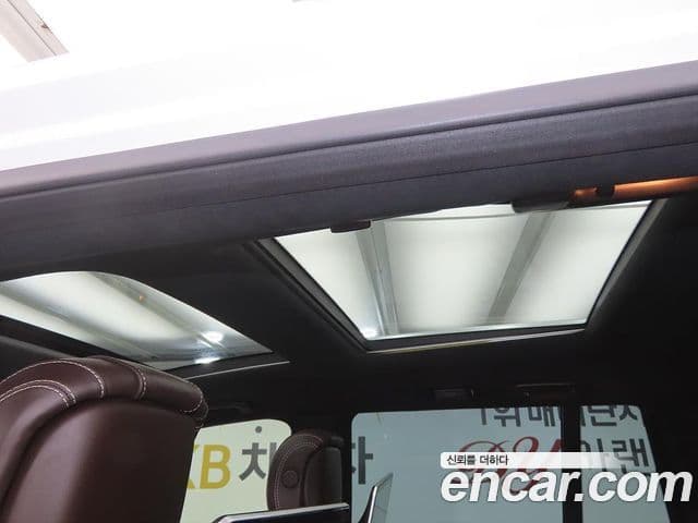 Mercedes-Benz GLS-Class 2019 — ფოტო 13/20