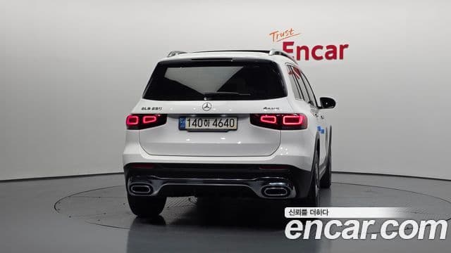 Mercedes-Benz GLB-Class 2022 — Şəkil 4/20