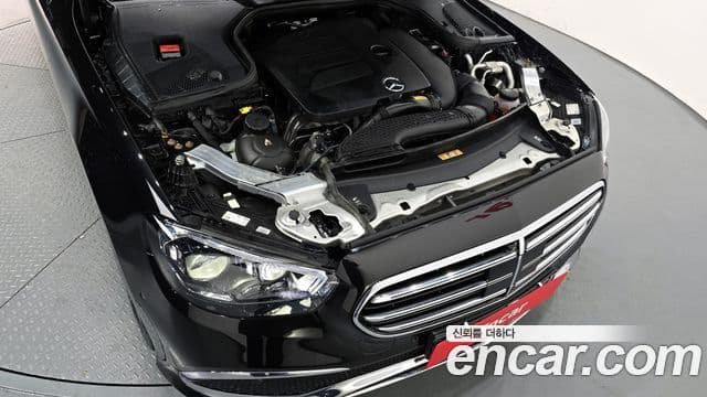 Mercedes-Benz E-Class 2023 — Şəkil 6/20