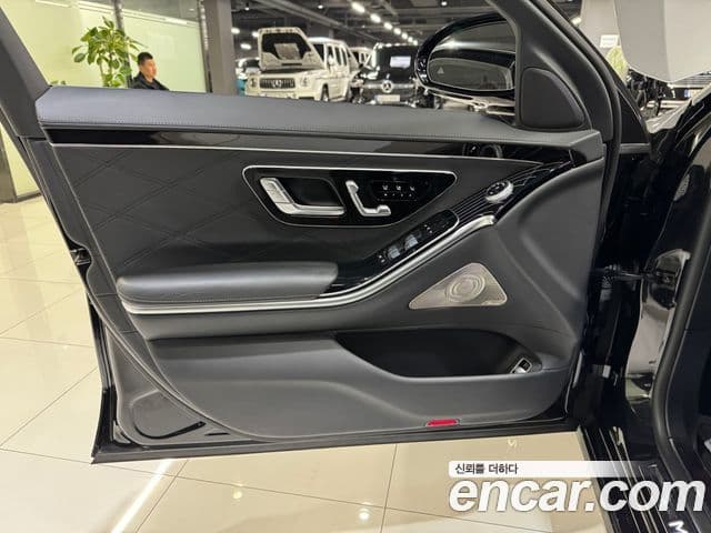 Mercedes-Benz S-Class 2021 — ფოტო 9/19