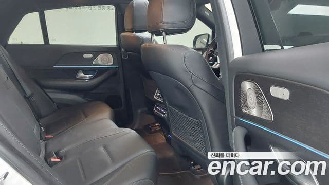 Mercedes-Benz GLE-Class 2023 — Şəkil 9/17