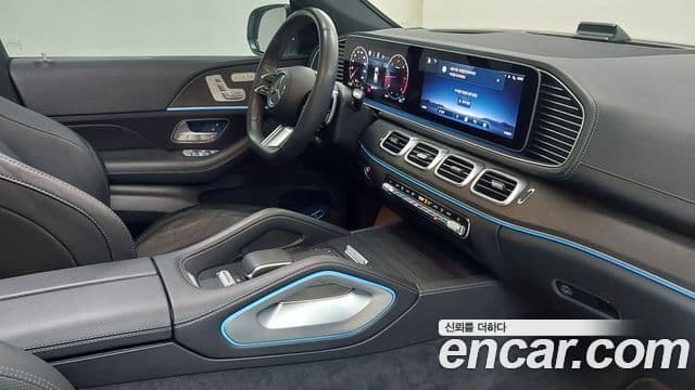 Mercedes-Benz GLE-Class 2023 — Şəkil 13/17