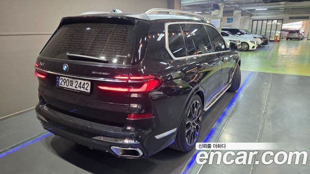 BMW X7 2023 — ფოტო 6/20