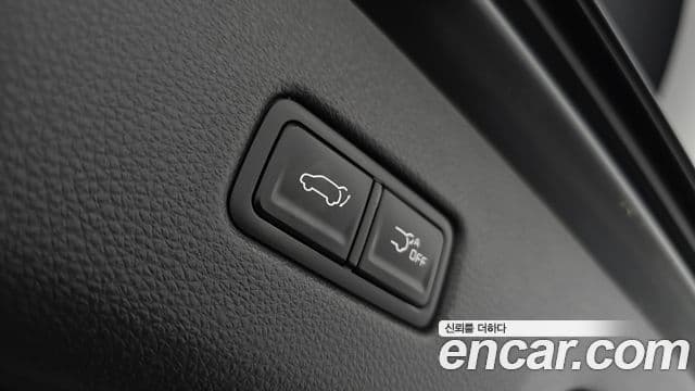 Kia Carnival 2022 — фото 20 из 20