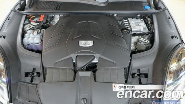 Porsche Cayenne 2023 — Şəkil 19/20