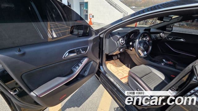 Mercedes-Benz CLA-Class 2018 — ფოტო 13/19