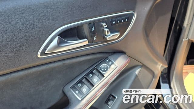 Mercedes-Benz CLA-Class 2018 — ფოტო 1/19