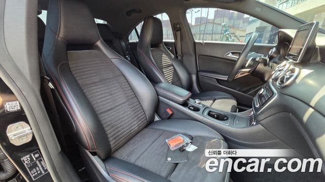 Mercedes-Benz CLA-Class 2018 — ფოტო 2/19