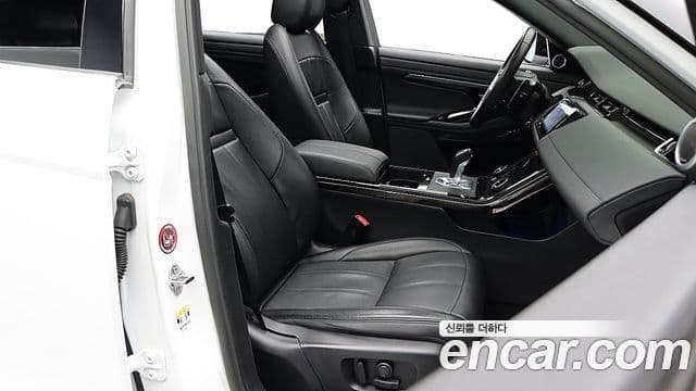 Land Rover Range Rover Evoque 2022 — ფოტო 6/20