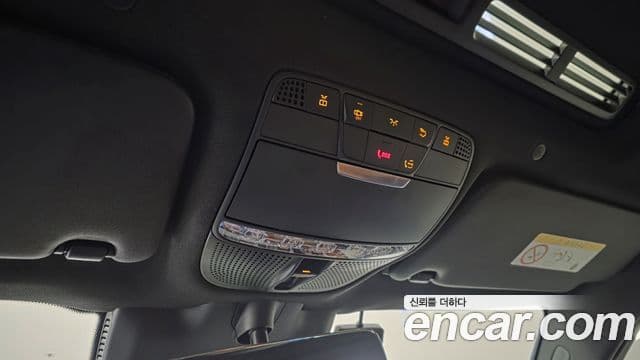 Mercedes-Benz GLC-Class 2023 — ფოტო 17/17