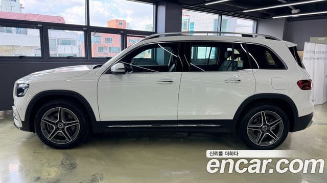 Mercedes-Benz GLB-Class 2025 — Şəkil 4/16