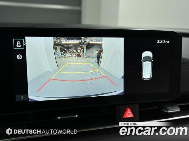 Kia Carnival 2023 — ფოტო 15/20
