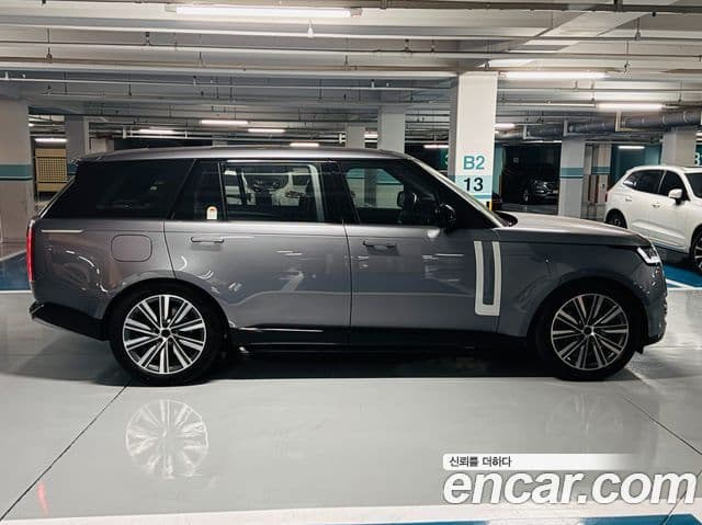 Land Rover Range Rover 2026 — Şəkil 1/11