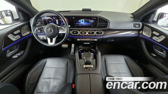 Mercedes-Benz GLE-Class 2022 — ფოტო 7/20
