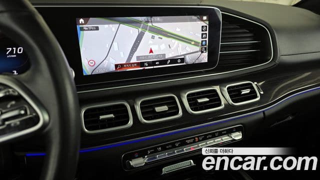 Mercedes-Benz GLE-Class 2022 — ფოტო 14/20