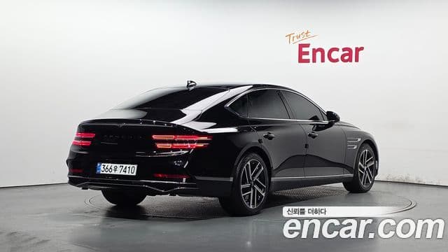 Genesis Electrified G80 2026 — Şəkil 2/20
