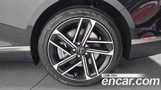 Genesis Electrified G80 2026 — Şəkil 5/20