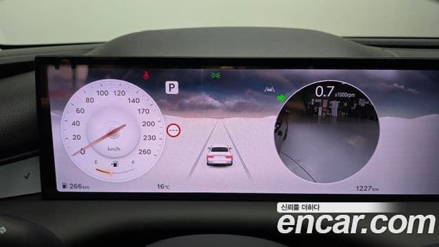 Genesis Electrified G80 2026 — Şəkil 8/20