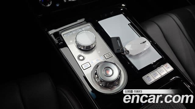 Genesis Electrified G80 2026 — Şəkil 9/20