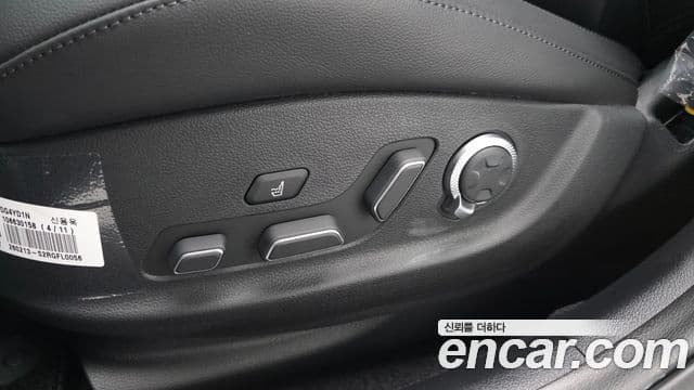 Genesis Electrified G80 2026 — Şəkil 17/20