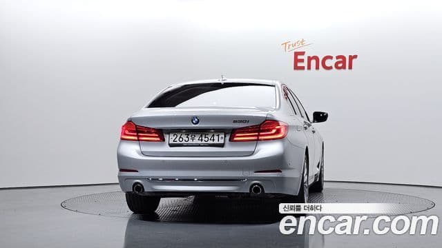 BMW 5 Series 2020 — Şəkil 4/20