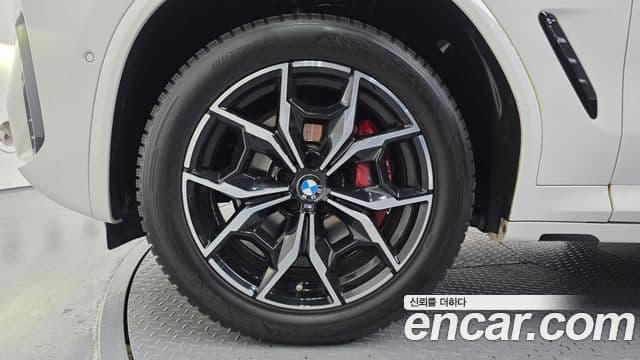 BMW X3 2022 — ფოტო 5/20