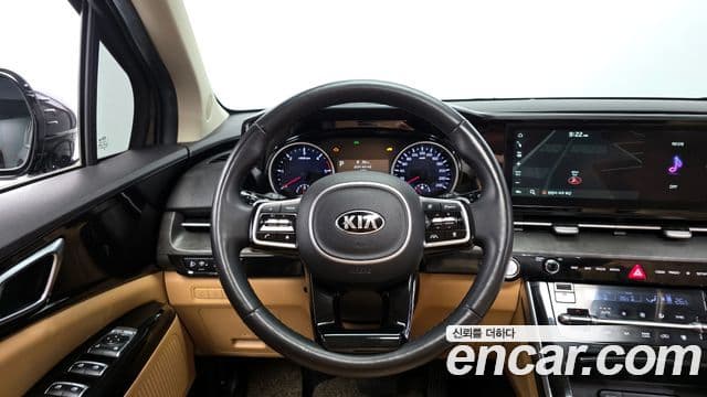 Kia Carnival 2021 — Şəkil 14/20
