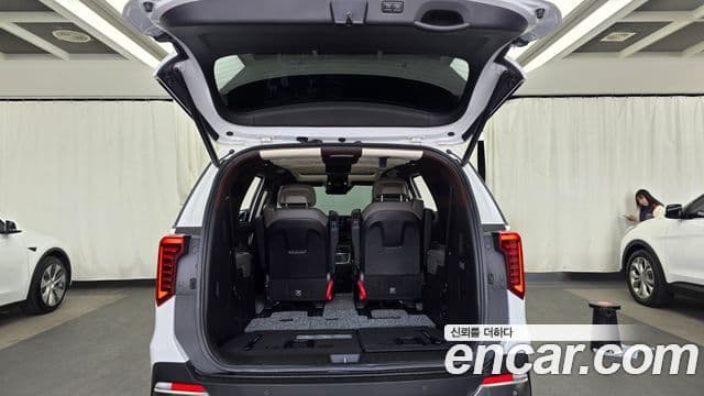 Kia Carnival 2024 — Şəkil 6/20