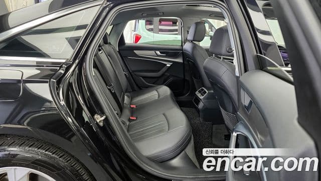 Audi A6 2020 — ფოტო 12/20