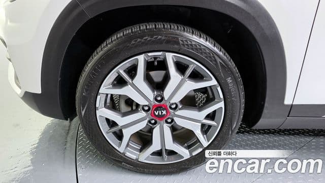 Kia Seltos 2019 — ფოტო 5/20