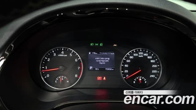 Kia Seltos 2019 — ფოტო 8/20