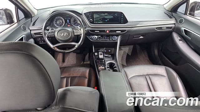 Hyundai Sonata Hybrid 2021 — ფოტო 8/20