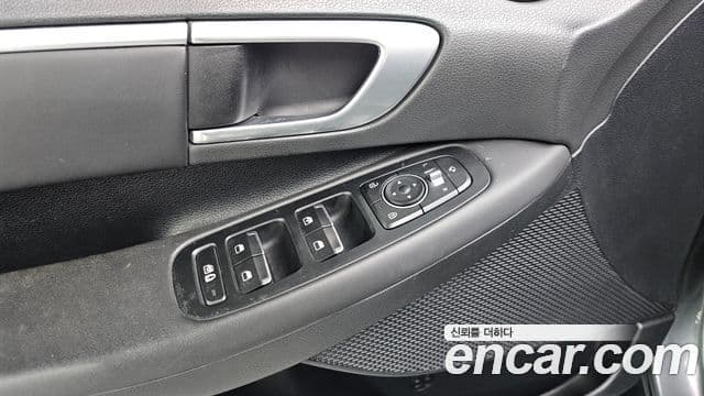 Hyundai Sonata Hybrid 2021 — ფოტო 7/20