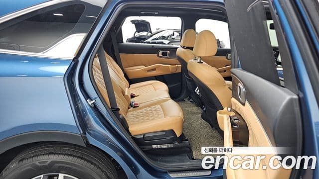 Kia Sorento 2022 — Şəkil 13/20