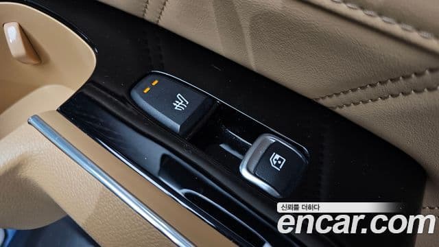 Kia Sorento 2022 — Şəkil 18/20