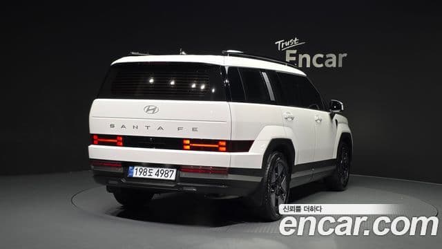 Hyundai Santa Fe 2025 — ფოტო 12/20