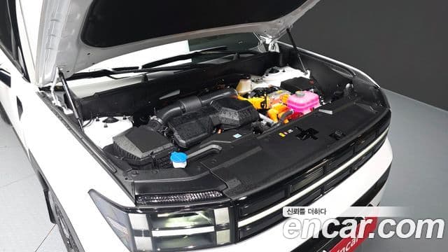 Hyundai Santa Fe 2025 — ფოტო 4/20