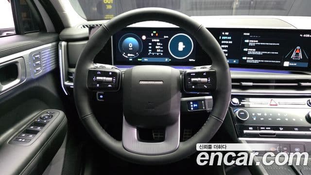 Hyundai Santa Fe 2025 — ფოტო 5/20