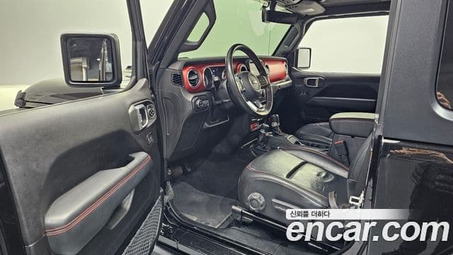 Jeep Wrangler 2019 — Şəkil 16/20