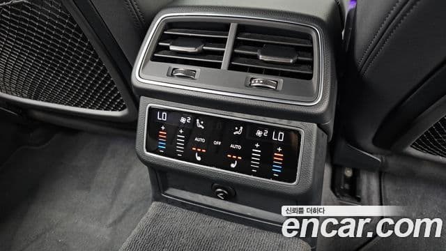 Audi A6 2021 — Фото 19/20