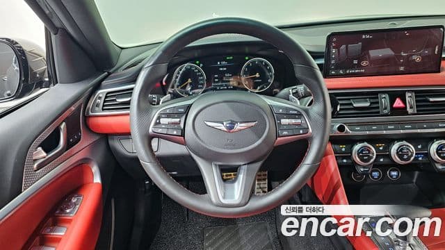 Genesis G70 2023 — ფოტო 13/20