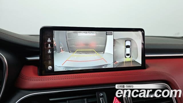 Genesis G70 2023 — ფოტო 16/20