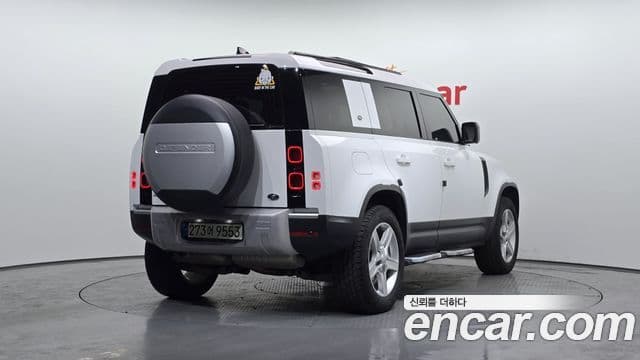 Land Rover Defender 2021 — ფოტო 2/20