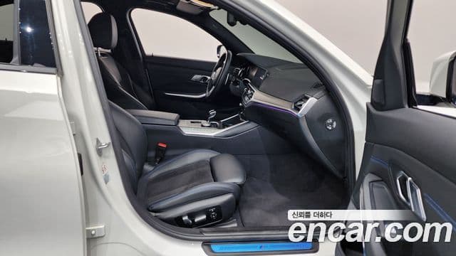 BMW 3 Series 2021 — ფოტო 11/20