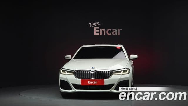 BMW 5 Series 2020 — ფოტო 3/20